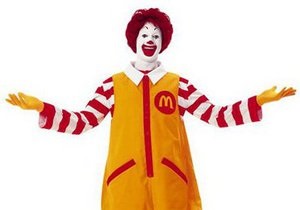 McDonald s: Об  уходе  Рональда Макдональда не может быть и речи