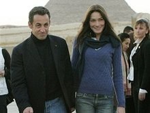 Мать Карлы Бруни прокомментировала ее отношения с Николя Саркози