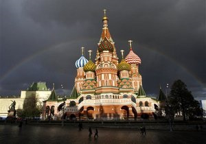 Приток иностранных туристов в Россию стал рекордным с 1999 года