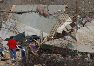Число жертв торнадо в США достигло 39