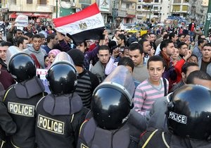 В Египте спецслужбы приведены в состояние повышенной готовности. Оппозиция готовит новые акции протеста