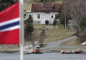 В Норвегии возобновил работу лагерь на острове Утойя, где погибли 69 человек