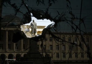 В Гори демонтировали памятник Сталину