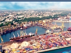 Тимошенко призывает инвестировать в украинские порты