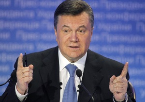 Новая газета: Куда показывает рука Януковича?