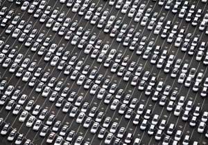 За последние два года СБУ тратит на новые авто в среднем по миллиону гривен в месяц - СМИ