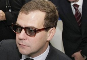 Медведев: РФ не боится снижения цен на газ в Европе - Газпром