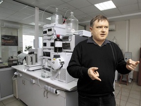 Корреспондент: Украинские ученые сейчас предпочитают работать на родине
