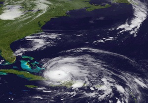 В США началась эвакуация населения из-за приближающегося урагана