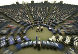 Европарламент одобрил договор об отношениях с Еврокомиссией