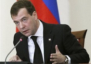 Медведев: Выборы в Беларуси являются ее внутренним делом