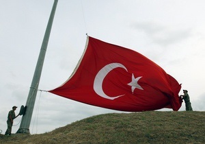 В Турции по подозрению в заговоре против правительства арестовали 102 человека