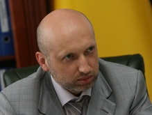 Турчинов предложил уволить губернаторов пострадавших от паводка областей