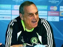 Тренер Челси шокировал английские СМИ