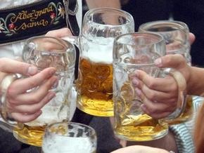 В Беларуси запретили пить пиво в общественных местах