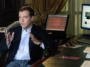 Количество зарегистрированных пользователей видеоблога Медведева достигло 20 тыс. человек