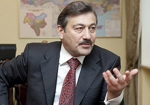 Верховный Совет Крыма избрал спикера и назначил премьера автономии