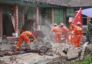Cвыше 155 тысяч человек пострадали в результате землетрясения в Китае