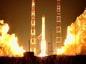 Россия успешно запустила два спутника связи