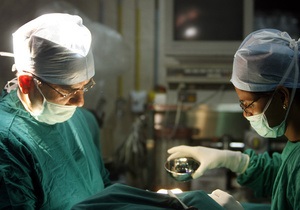 В США хирурги установили кардиостимулятор ребенку спустя 15 минут после рождения