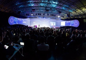 Призовой фонд IDCEE-2012 разделили два российских и один чешский стартап