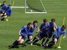 Тысячи болельщиков и ВиаГра поддержат сборную России на Евро-2008
