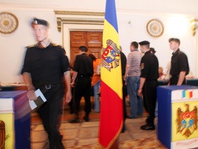 НГ: Киев обеспокоен итогами молдавских выборов