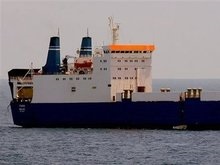 Российский корабль не будет применять силу в отношении пиратов, захвативших украинское судно