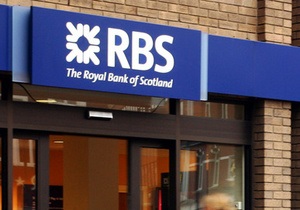 Шотландский банк разрешил своим клиентам снимать деньги в банкоматах без пластиковых карт