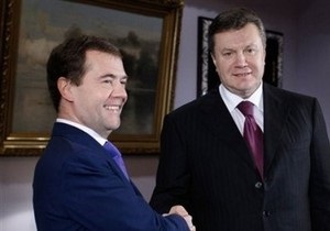 Медведев: Вступление Украины в Таможенный союз экономически целесообразно
