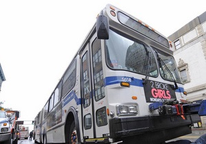 Власти Нью-Йорка выступают против гендерного разделения в автобусах