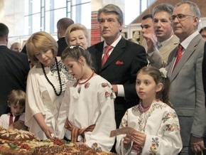 Ющенко посетил Фестиваль искусств Украины