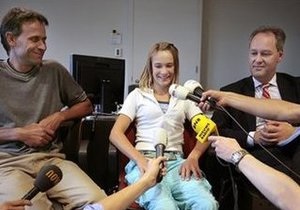 Голландский суд разрешил 14-летней девочке отправиться в  кругосветное плавание