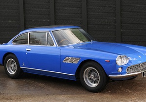 Ferrari 330 GT Coupe Джона Леннона ищет нового хозяина