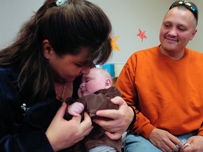 Американские хирурги обнаружили в голове младенца крошечную ступню
