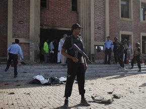 Террористы-смертники атаковали университет в Исламабаде