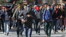 Беспорядки на праздновании Навруза в Турции: 13 погибших