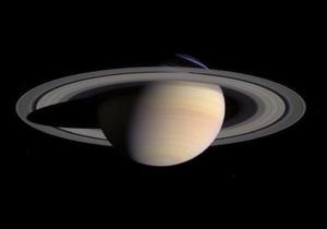 Ученые: Планета Сатурн постепенно гаснет