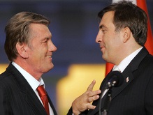 Ющенко поздравил Саакашвили с юбилеем