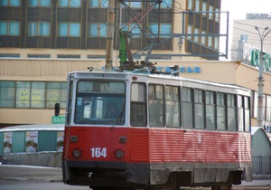 В Луганске из-за кражи провода приостановлено движение на троллейбусном и трамвайном маршрутах