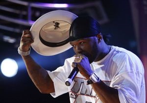 Рэперу 50 Cent предложили стать крестным отцом носорога