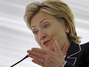 Хиллари Клинтон прооперировали сломанный локоть