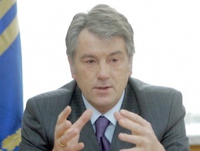 Ющенко начал визит в Прагу со встречи с представителем Госдепа США