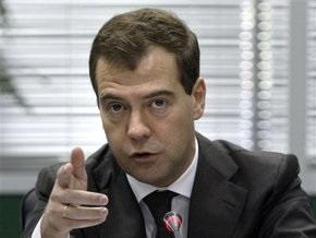 Медведев высказался против  дурацких запретов  на алкоголь