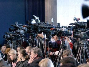 Большинство журналистов не пустили в зал Апелляционного админсуда Киева