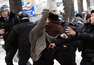Число погибших в результате беспорядков в Казахстане выросло до 15 человек