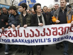 Бурджанадзе попросила прощения у народа за разгон митинга в 2007 году