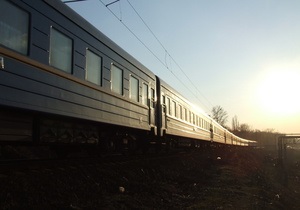 В Днепропетровской области сошел с рельсов пассажирский поезд