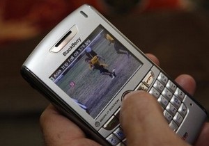 Motorola отозвала иск против производителя BlackBerry