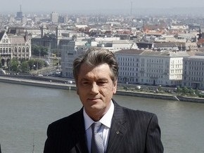 Ющенко поручил принять меры для освобождения украинцев из плена пиратов
